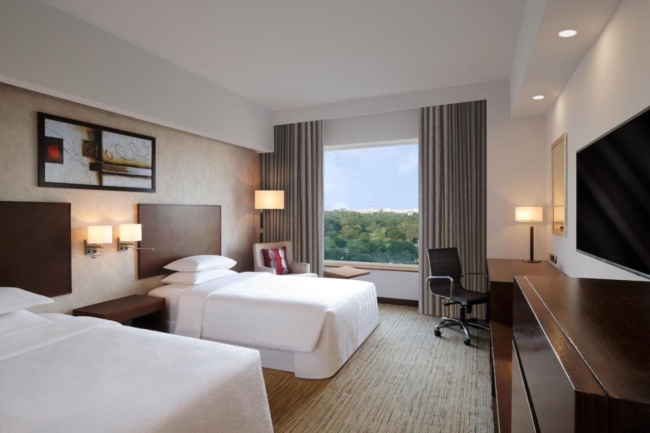 Four Points By Sheraton Hotel And Serviced Apartments Pune Ngoại thất bức ảnh