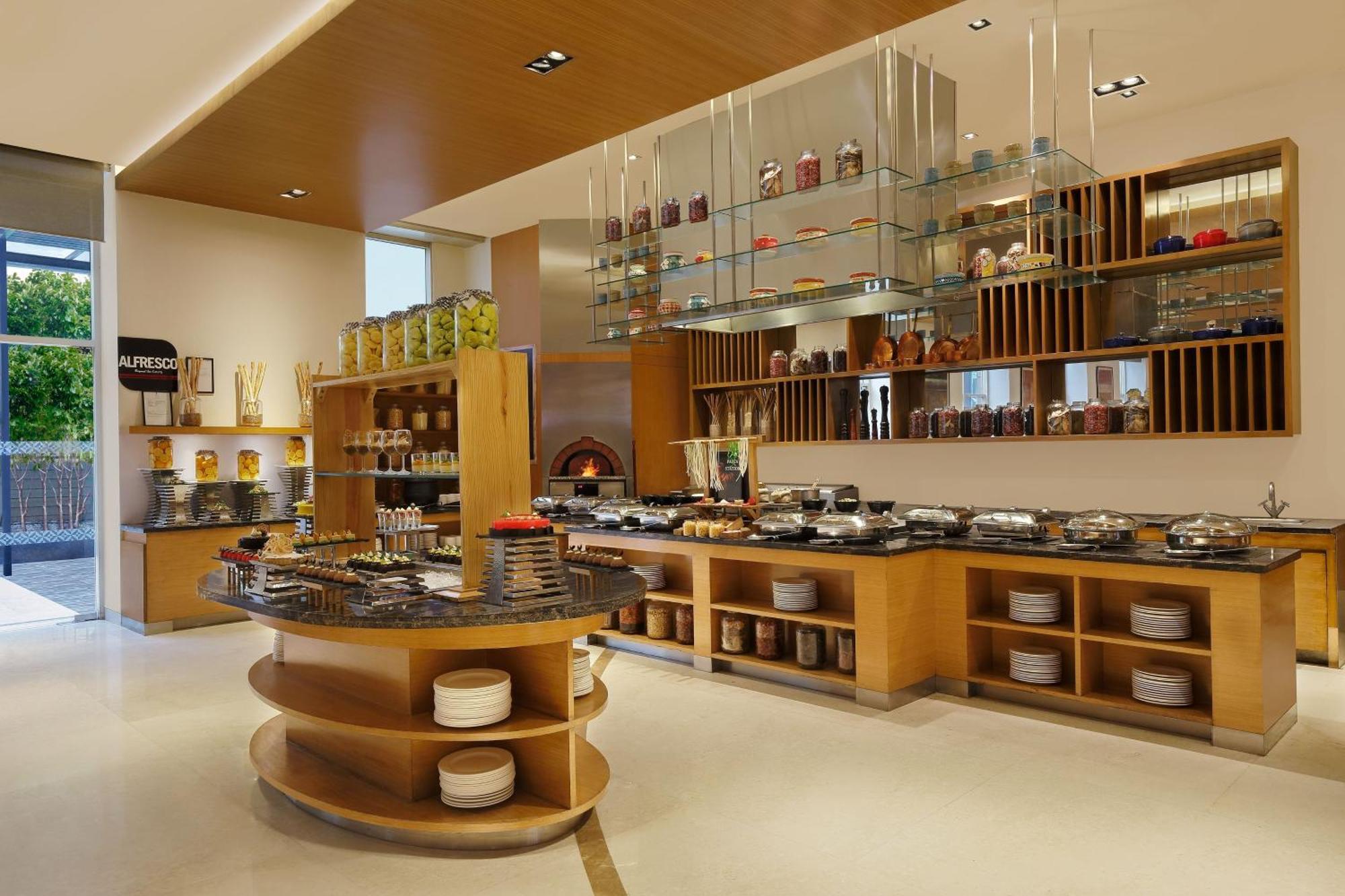 Four Points By Sheraton Hotel And Serviced Apartments Pune Ngoại thất bức ảnh